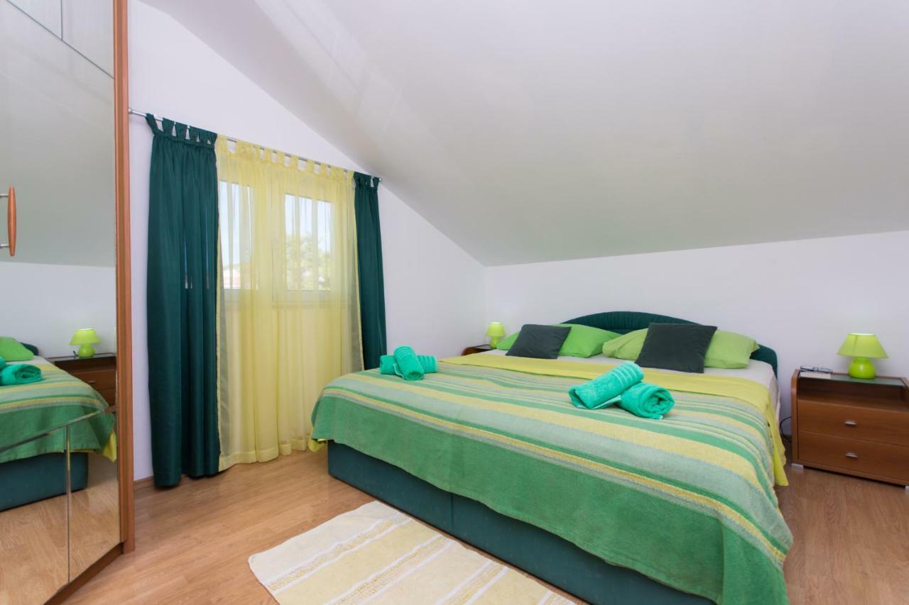 Apartmani Zana Okrug Gornji Kültér fotó