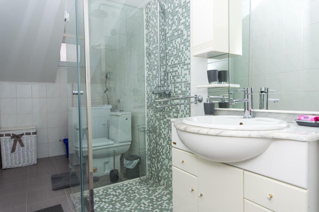Apartmani Zana Okrug Gornji Kültér fotó