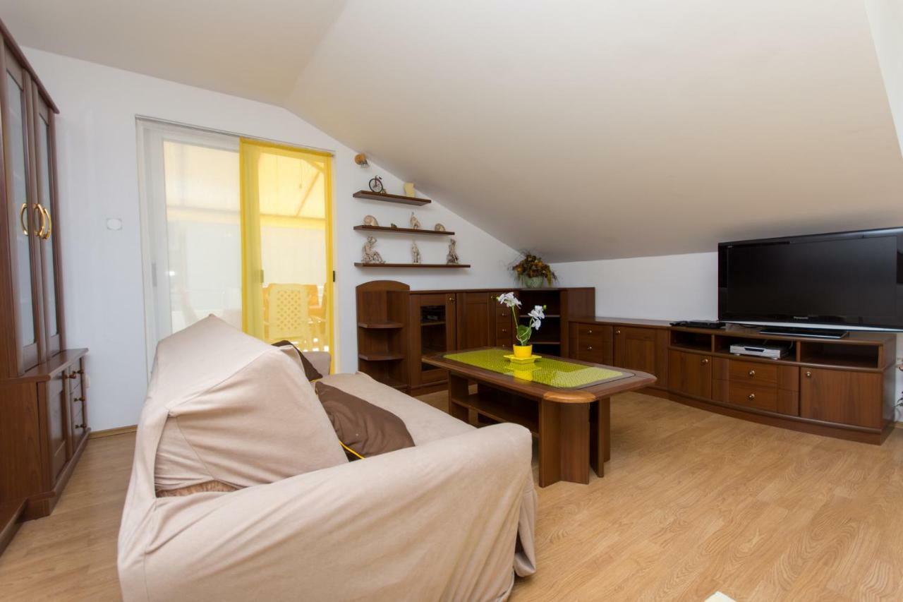 Apartmani Zana Okrug Gornji Kültér fotó