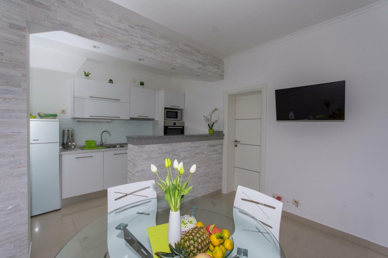 Apartmani Zana Okrug Gornji Kültér fotó