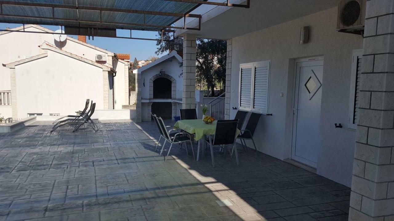 Apartmani Zana Okrug Gornji Kültér fotó